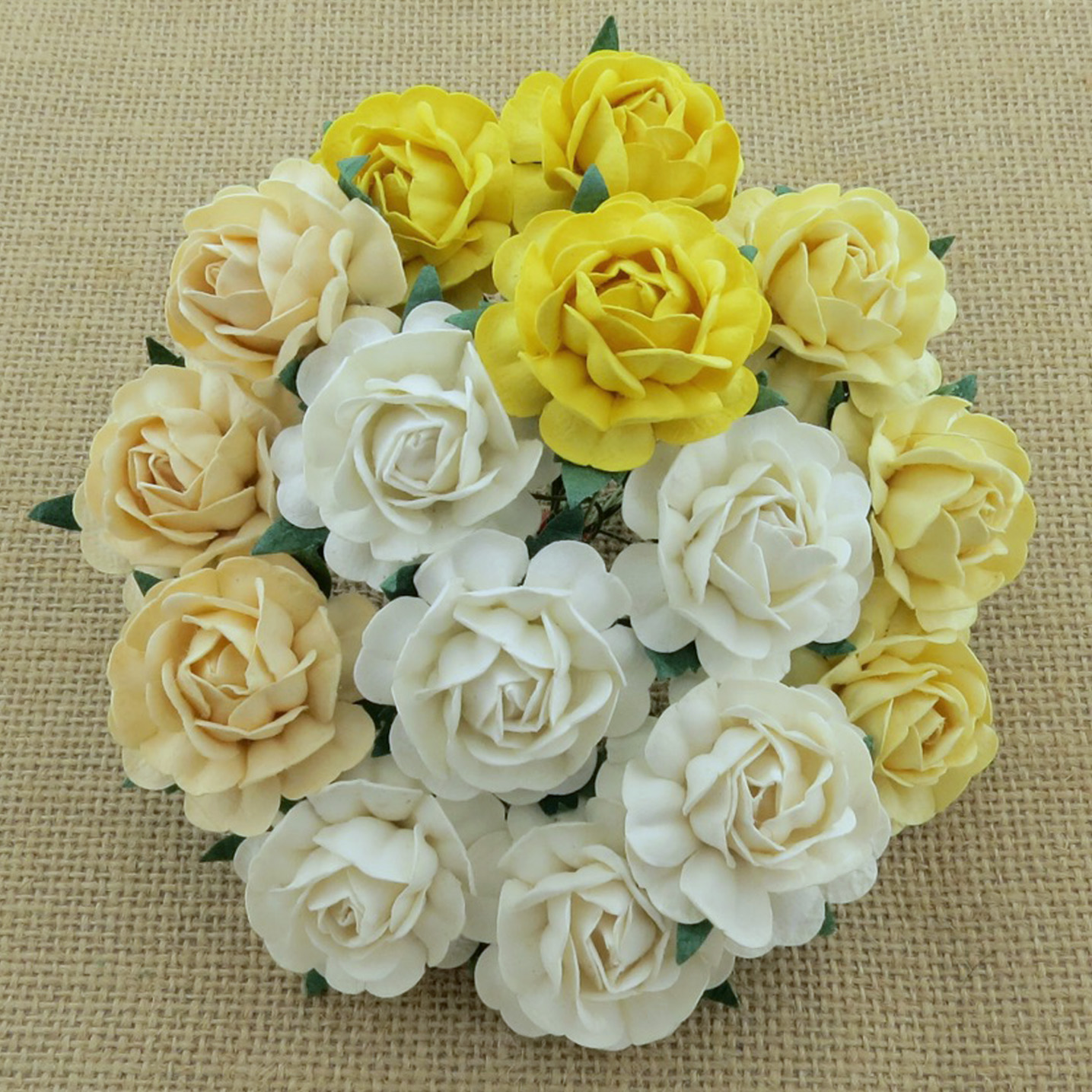 50 MIXED WHITE/CREAM MULBERRY PAPER TEA ROSES 40mm - 5 COLOR