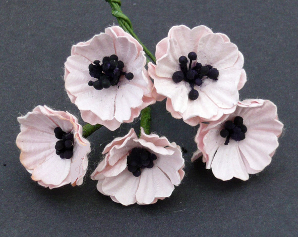 50 PALE PINK MULBERRY PAPER POPPY FLOWERS