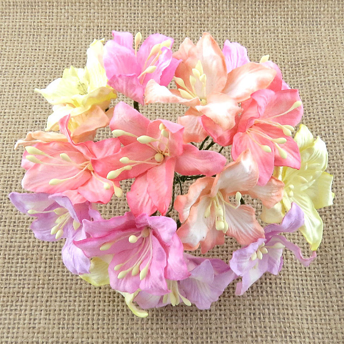 50 MIXED PASTEL COLOUR MULBERRY PAPER LILY FLOWERS