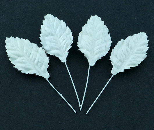 50 WHITE MULBERRY PAPER LEAVES WITH STEM 30mm