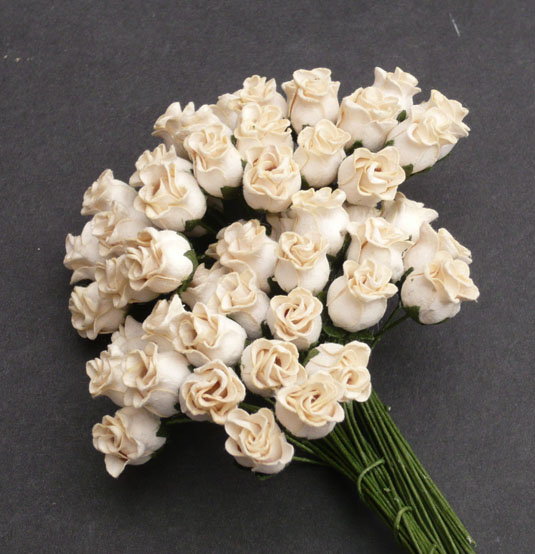 50 DEEP IVORY HIP ROSEBUDS - Click Image to Close