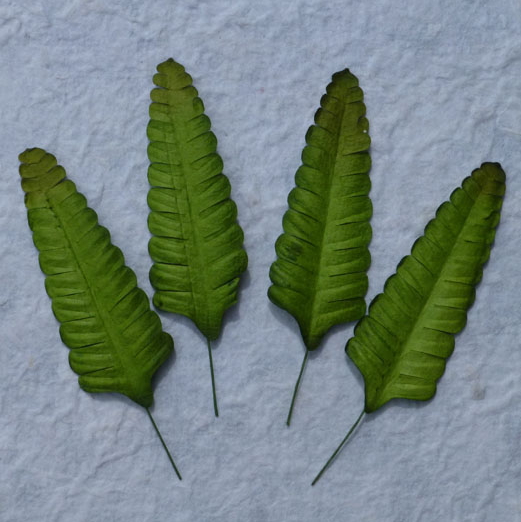 100 Green Fern Mulberry Paper Leaves - 70mm - Click Image to Close