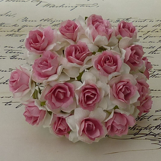 50 WHITE WITH DUSKY PINK CENTRE MULBERRY PAPER WILD ROSES - 30mm